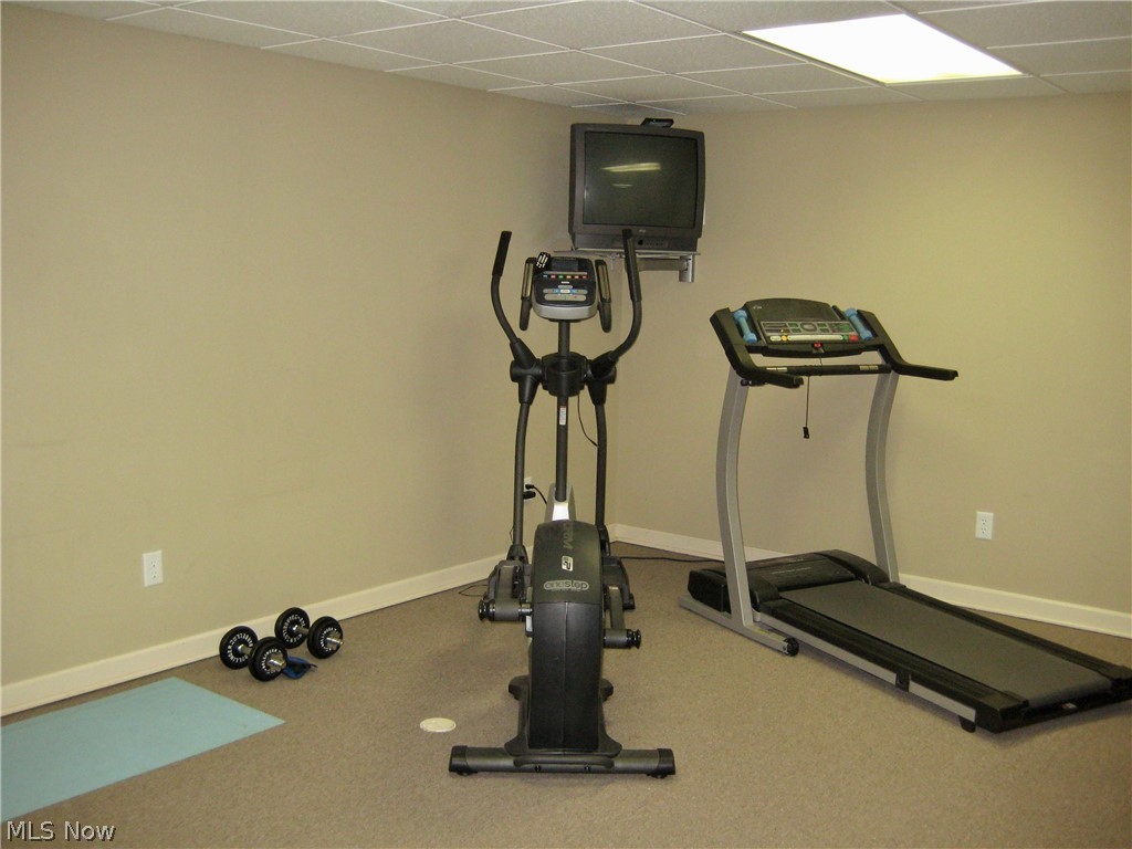 Fox Den 1 - Residential