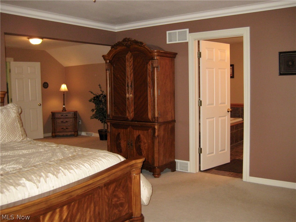 Fox Den 1 - Residential