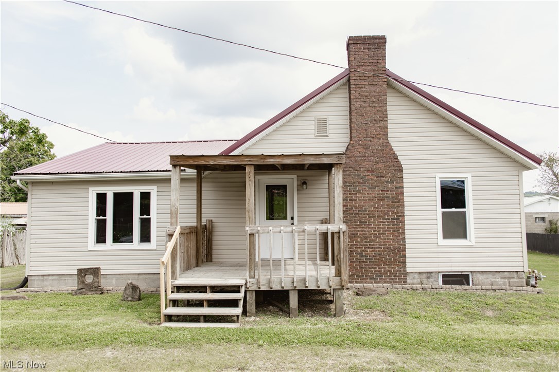 Come Check out this house conveniently located next to community amenities. Close to ball diamonds and pool. Three bedroom house that has plenty of space and charm. Large 1200 sq foot garage provides plenty or storage.