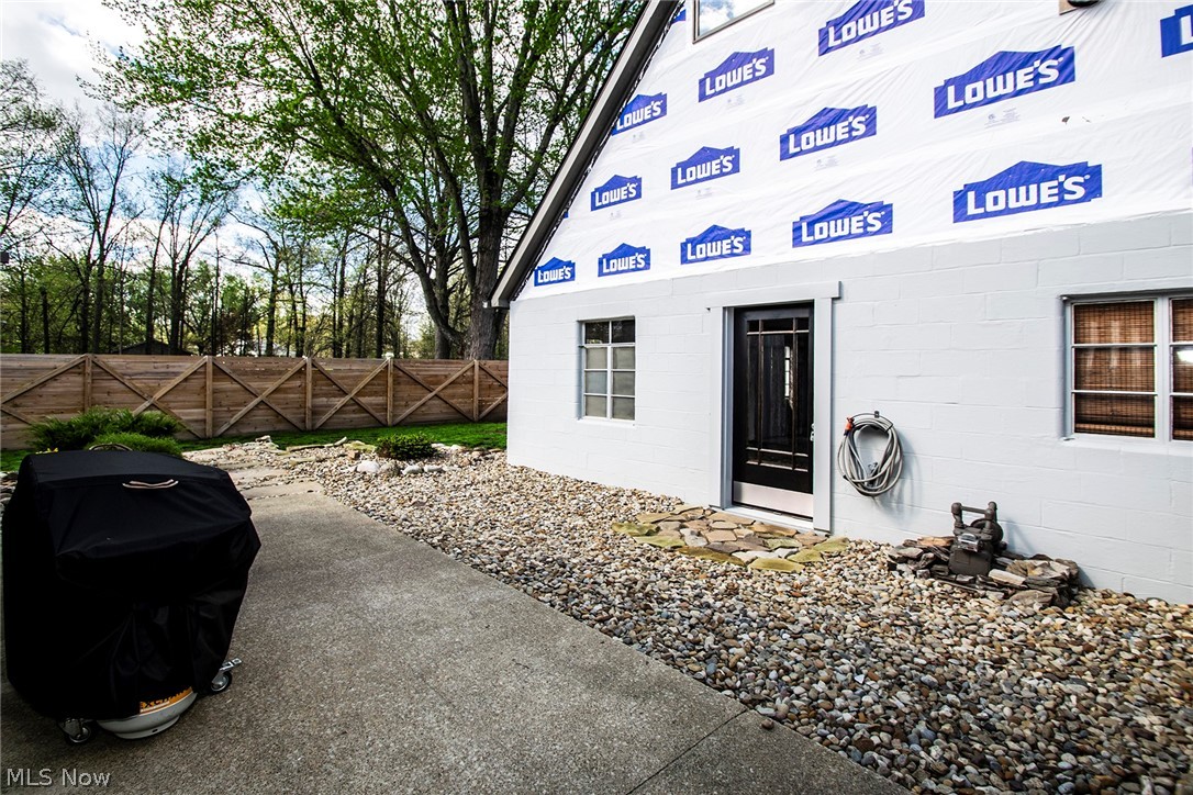 County/Lorain - Residential