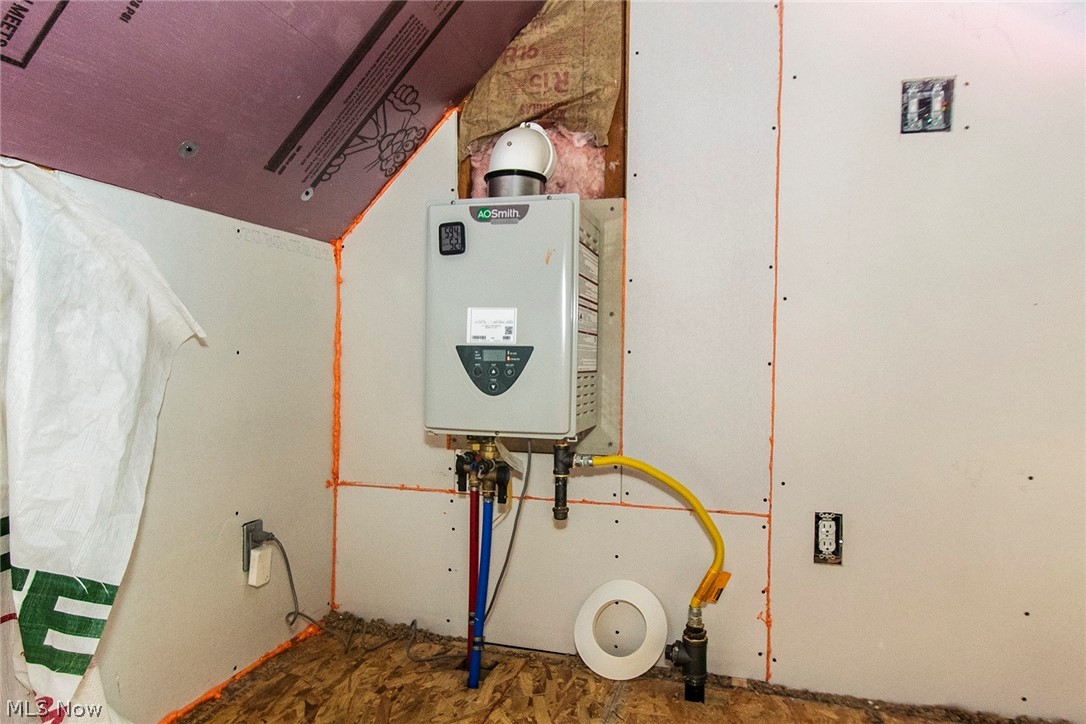 County/Lorain - Residential