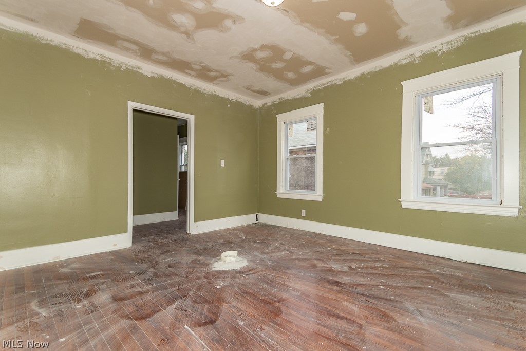 Mrs L Shidlers Resub - Commercial Sale