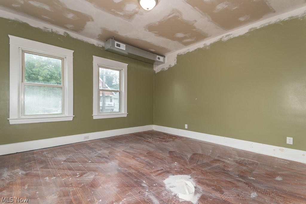 Mrs L Shidlers Resub - Commercial Sale