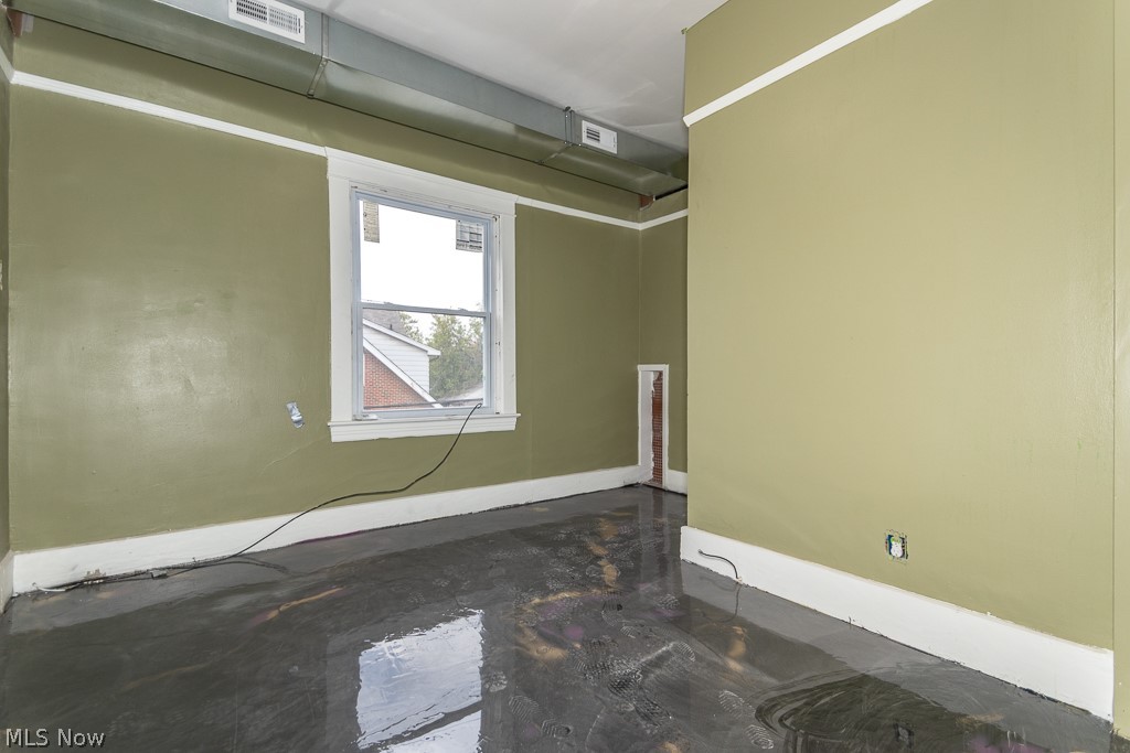 Mrs L Shidlers Resub - Commercial Sale