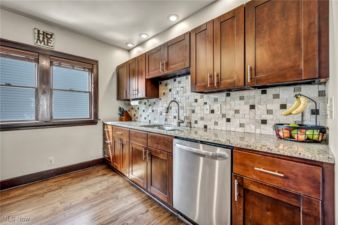 6903 Orchard Avenue, Parma, Ohio image 12