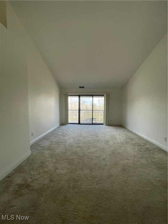 Fairlawn, Ohio 44333, United States, 2 Bedrooms Bedrooms, ,2 BathroomsBathrooms,Residential,Active,113047