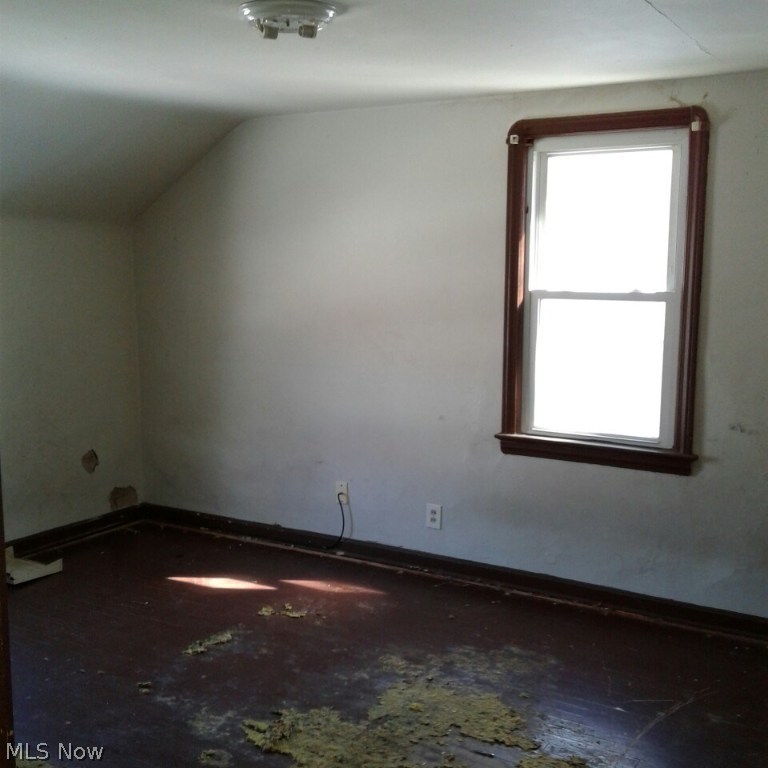 Shaker Lee - Residential