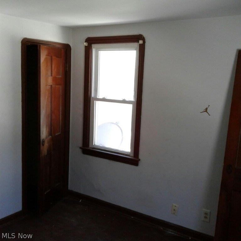 Shaker Lee - Residential