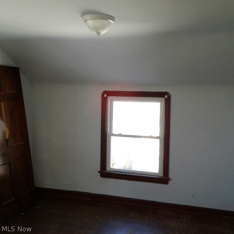 Shaker Lee - Residential