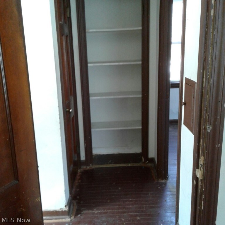 Shaker Lee - Residential