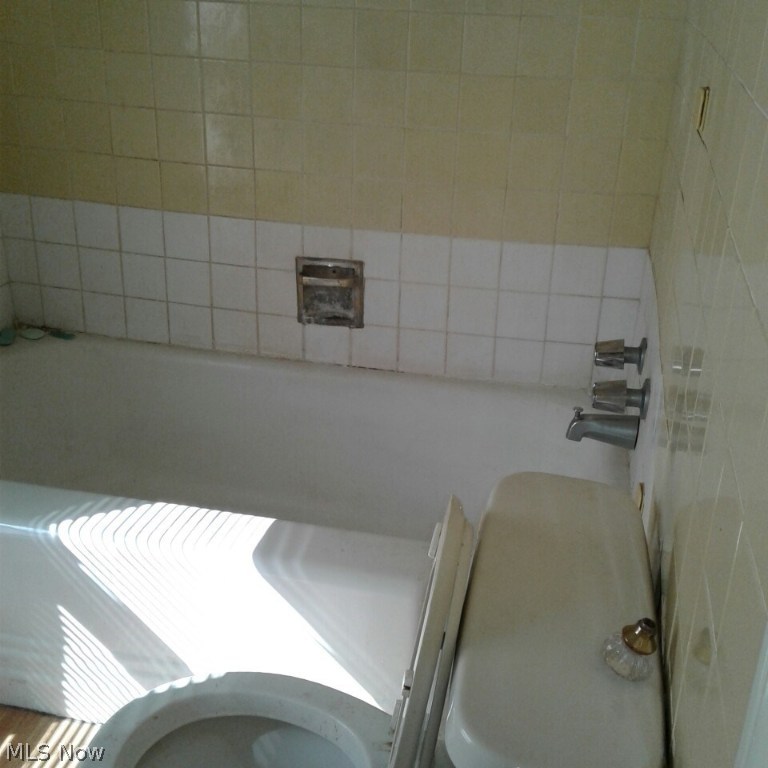 Shaker Lee - Residential