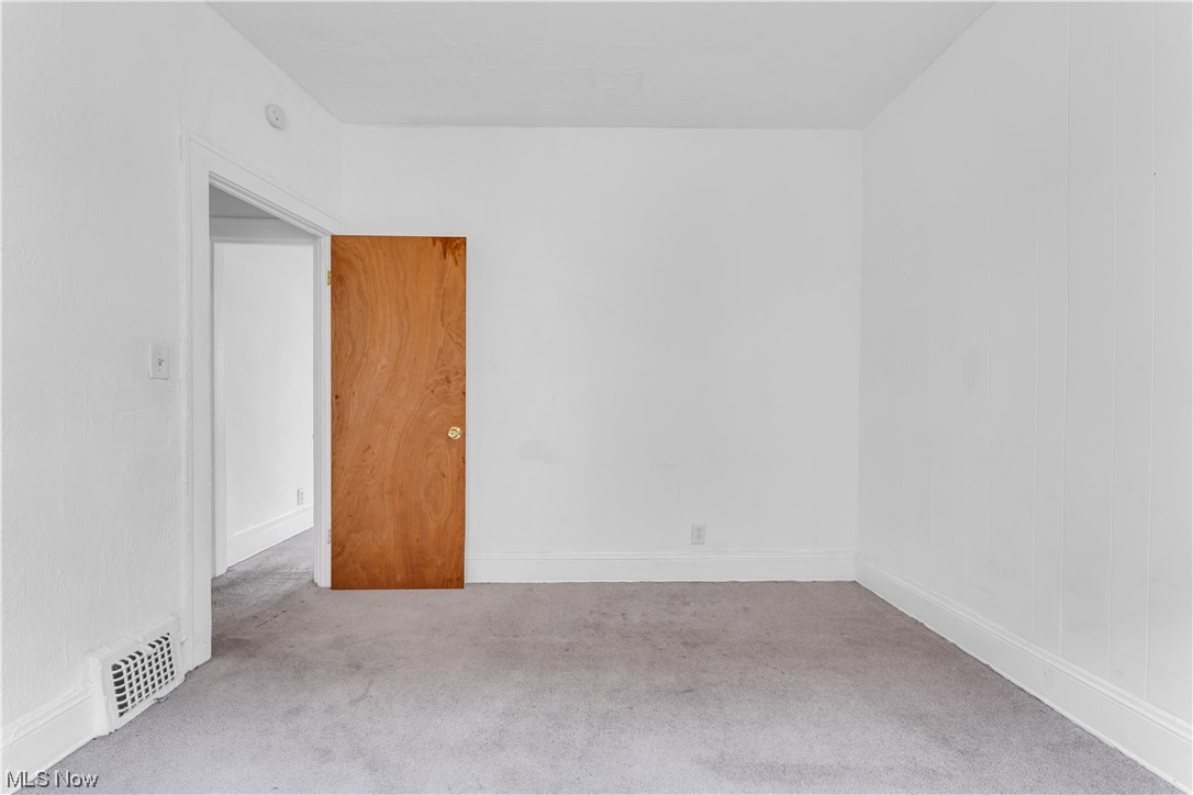 Shaker Overlook Land Cos - Residential Lease