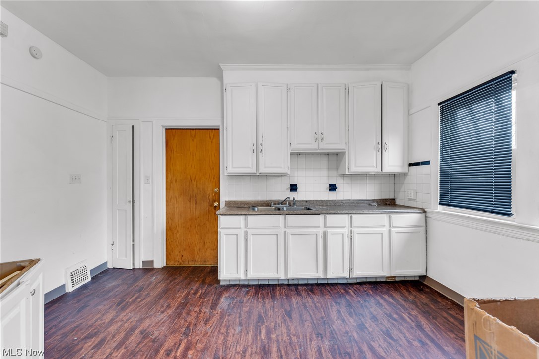 Shaker Overlook Land Cos - Residential Lease