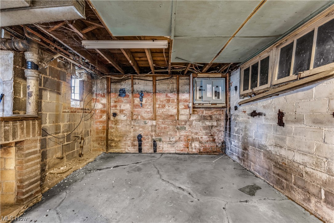 Shaker Overlook Land Cos - Residential Lease