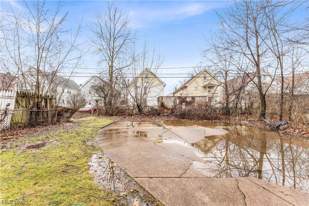 Shaker Overlook Land Cos - Residential Lease