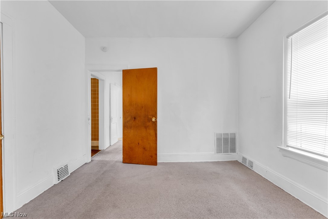 Shaker Overlook Land Cos - Residential Lease