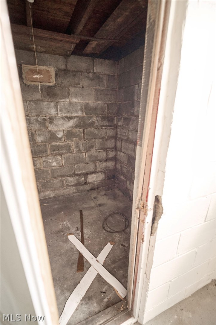 Stone Hickox & Others - Residential Income