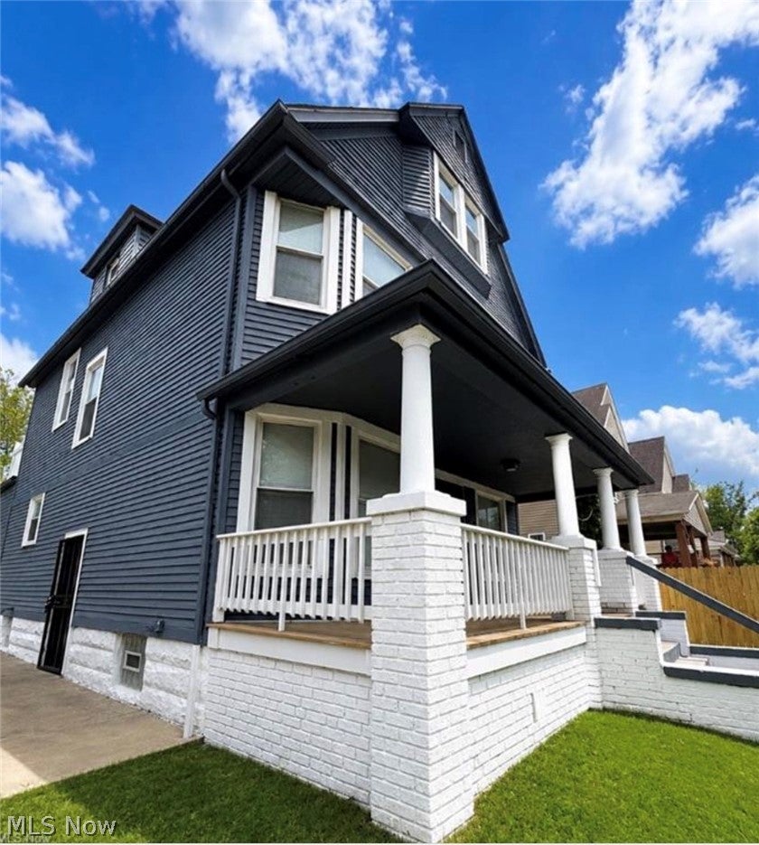 2233 E 80th Street