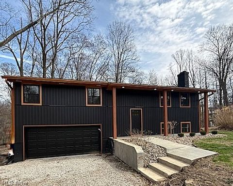 Homes For Sale - 6405 Pixie Place<br/> Muskingum County, Nashport, OH 43830