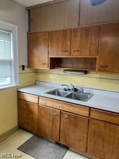 Colonial Heights - Residential Income