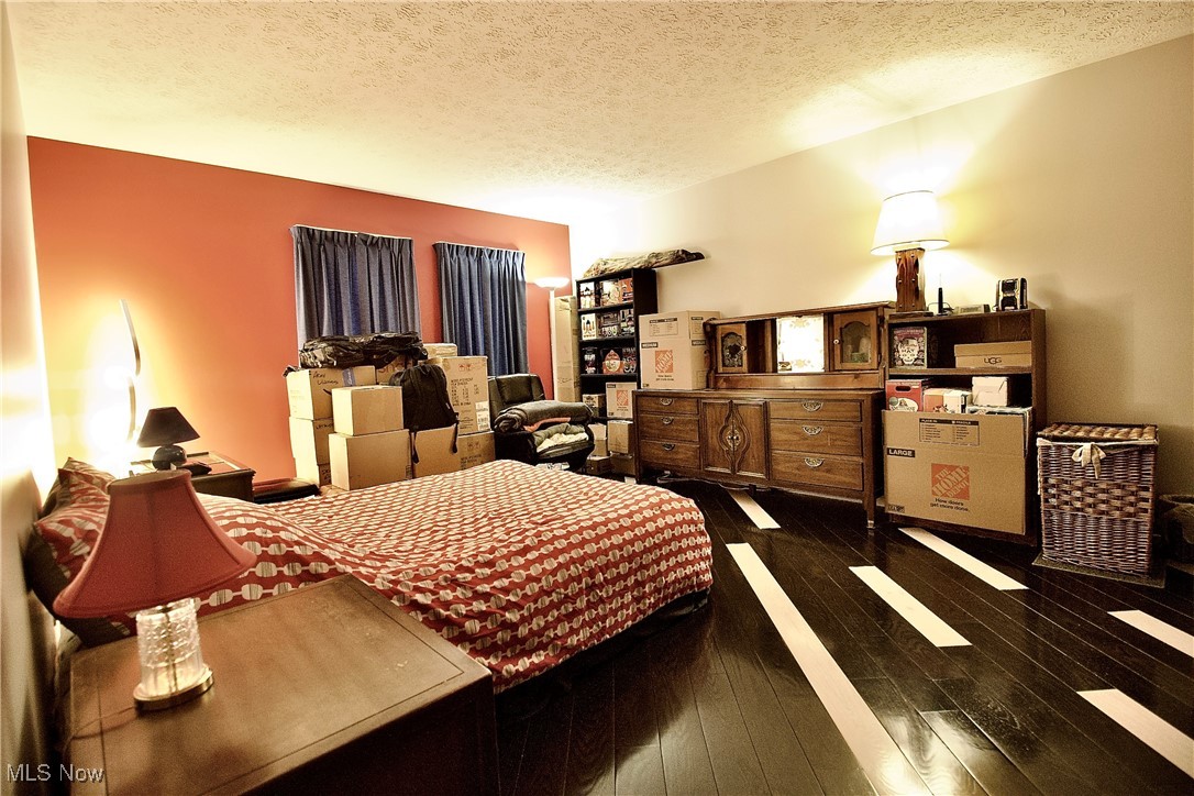 Creekstone Condo - Residential