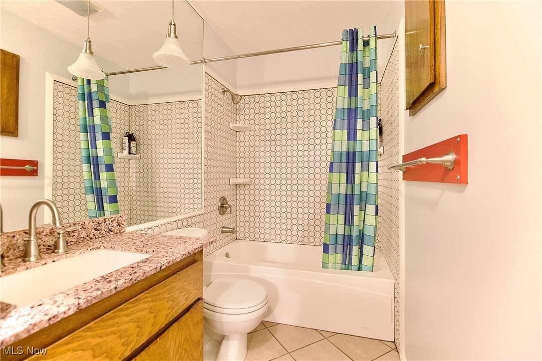 Creekstone Condo - Residential