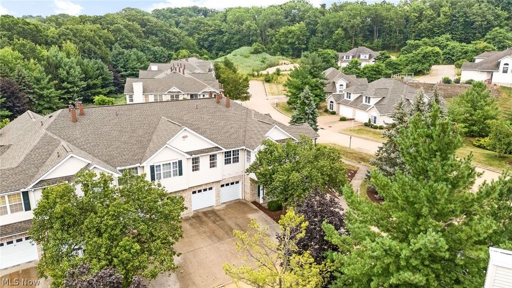 Photo of 5200 Heather Field Circle #C2, Parma, OH 44134 (MLS # 5194867)