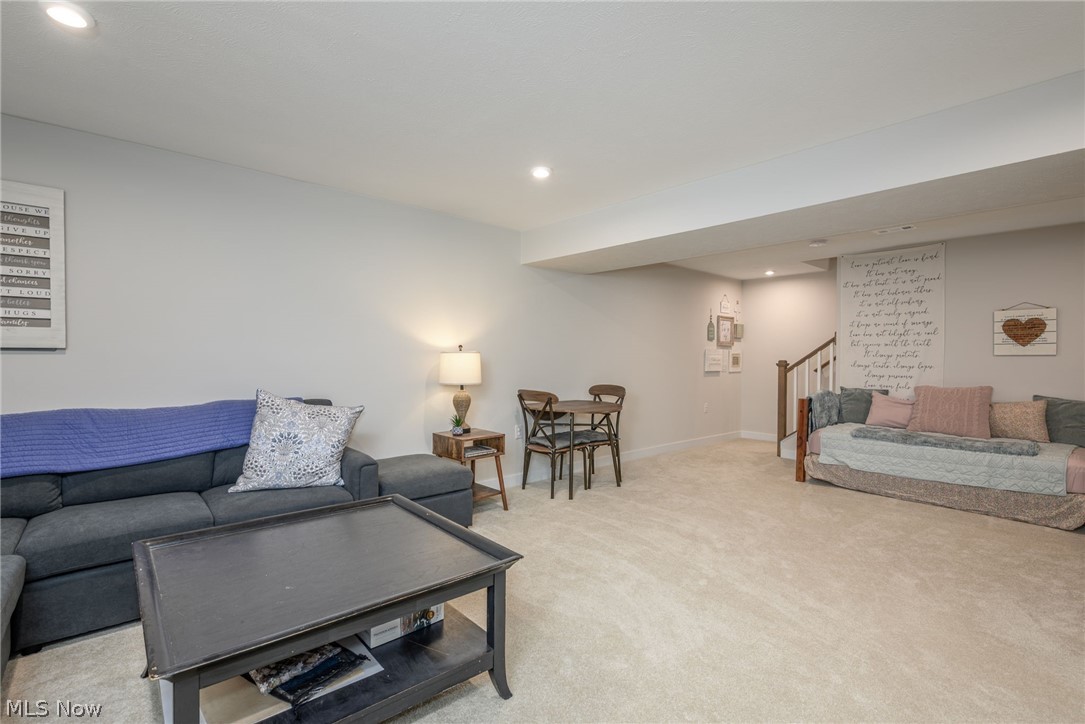 Bates Xing Sub Ph - Residential