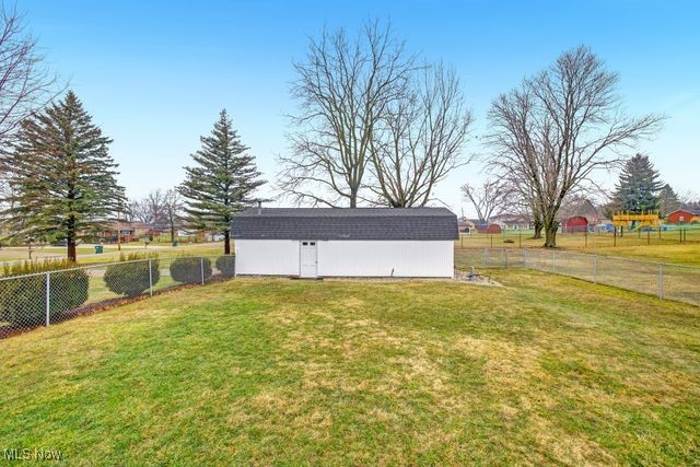 5885 Mann Street, Louisville, Ohio image 4
