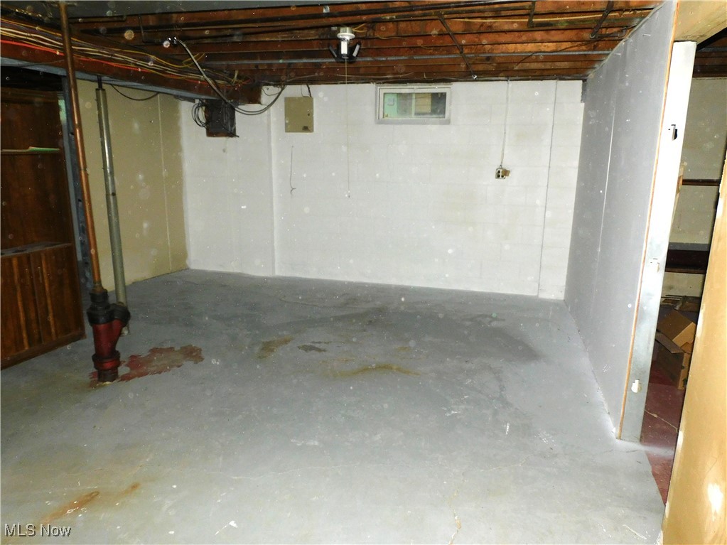 Connecticut Western Reserve - Residential