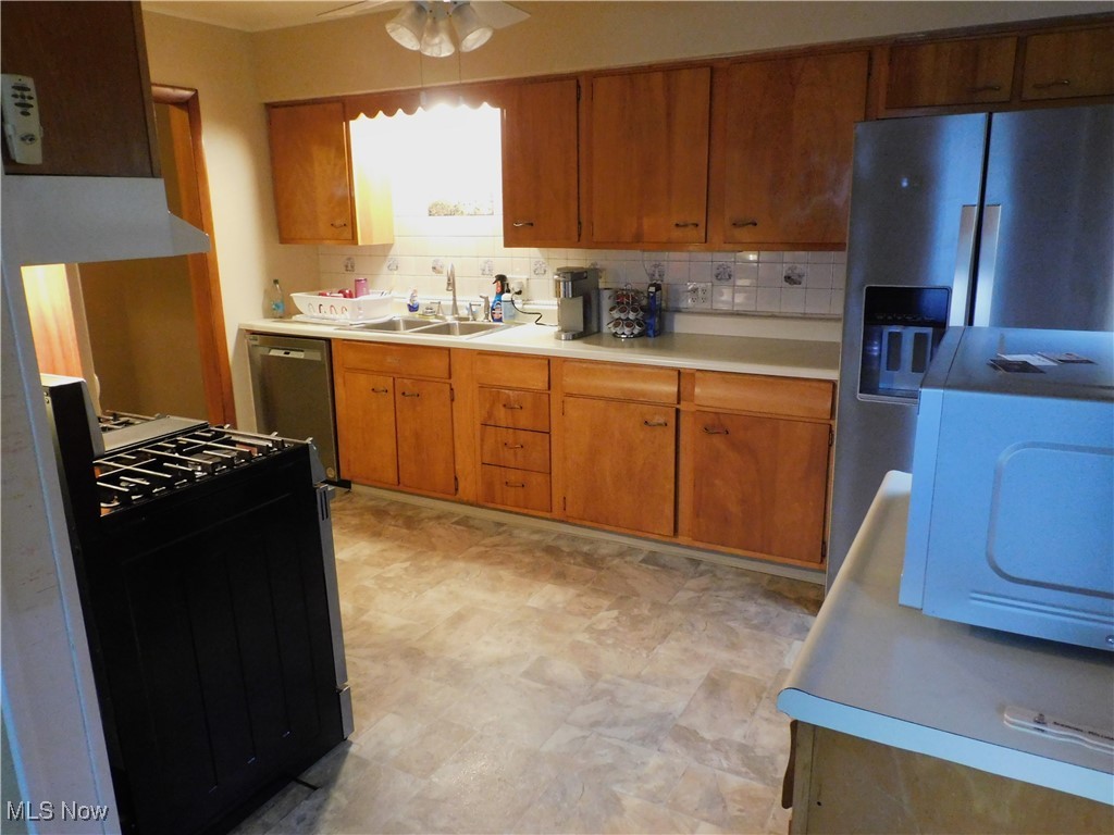 Connecticut Western Reserve - Residential