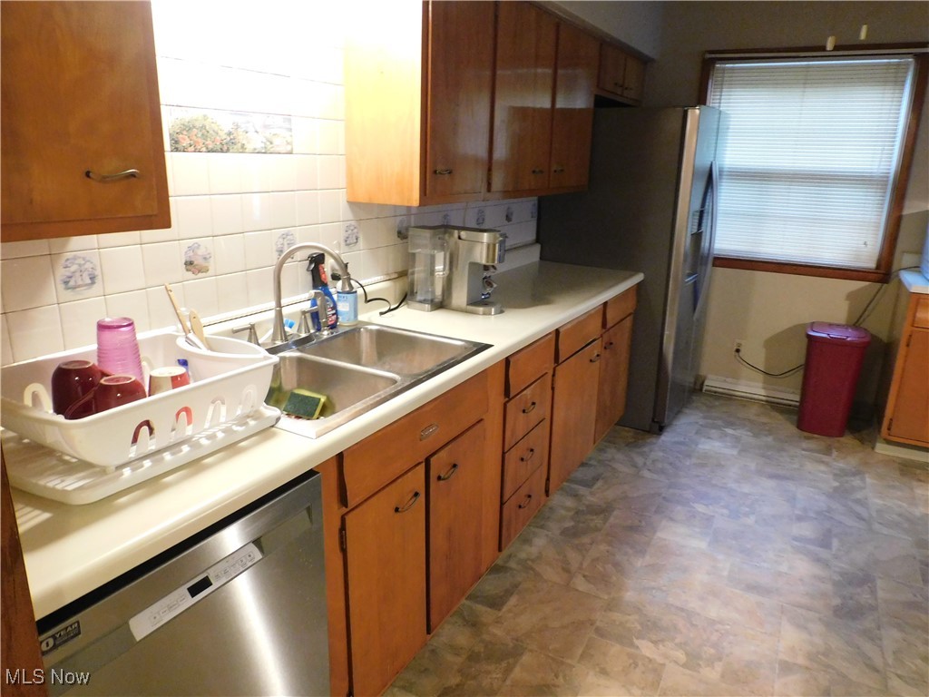 Connecticut Western Reserve - Residential