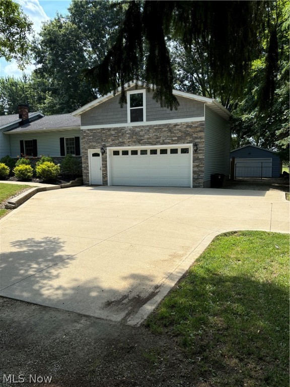 Procheska Rolling Acres 01 - Residential