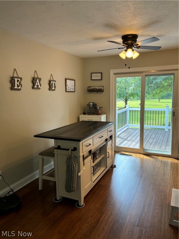 Procheska Rolling Acres 01 - Residential