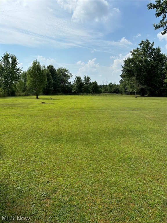 Procheska Rolling Acres 01 - Residential