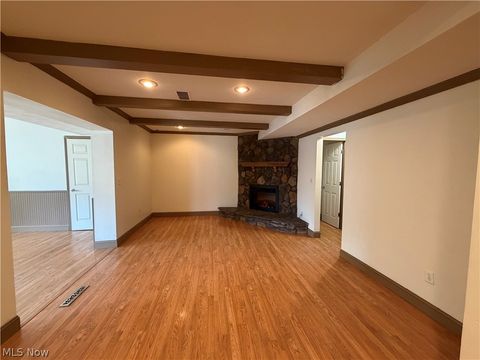 Tiny photo for 4602 7th Avenue, Vienna, WV 26105 (MLS # 5202647)