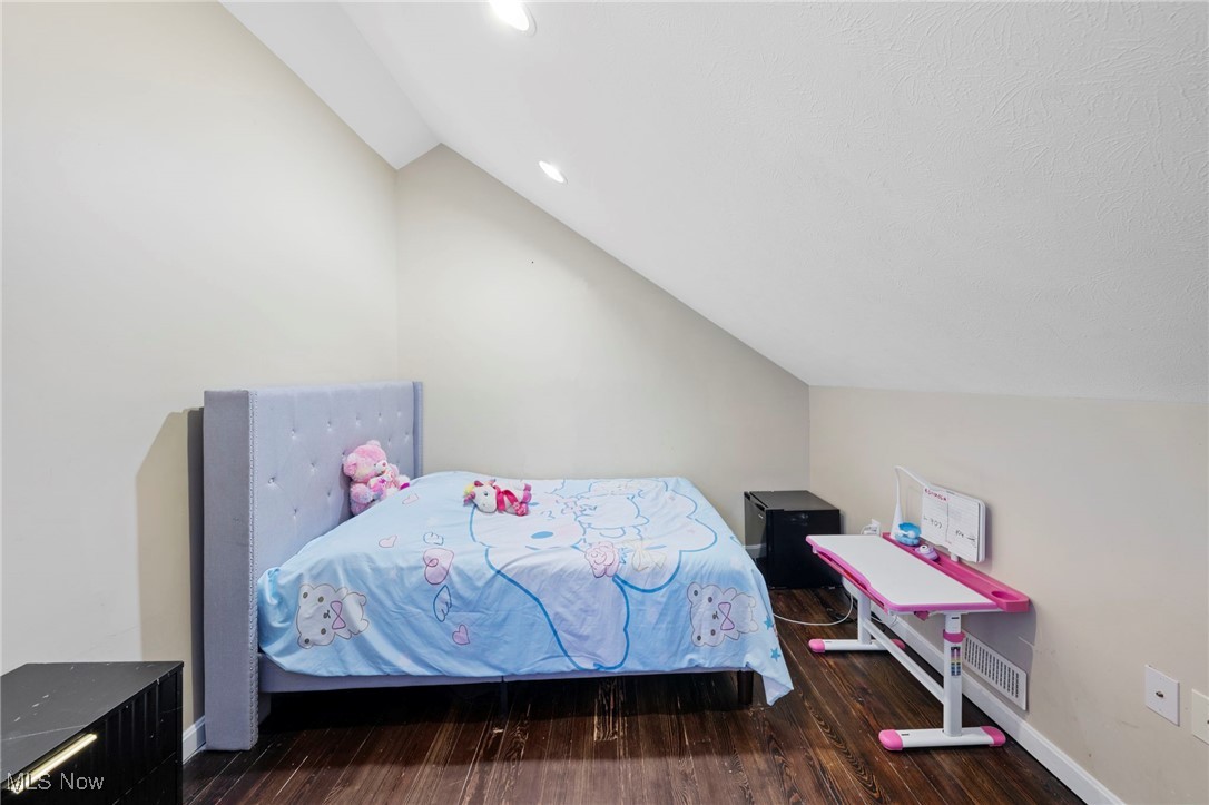 Ridgewood - Residential