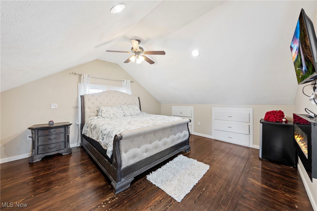 Ridgewood - Residential