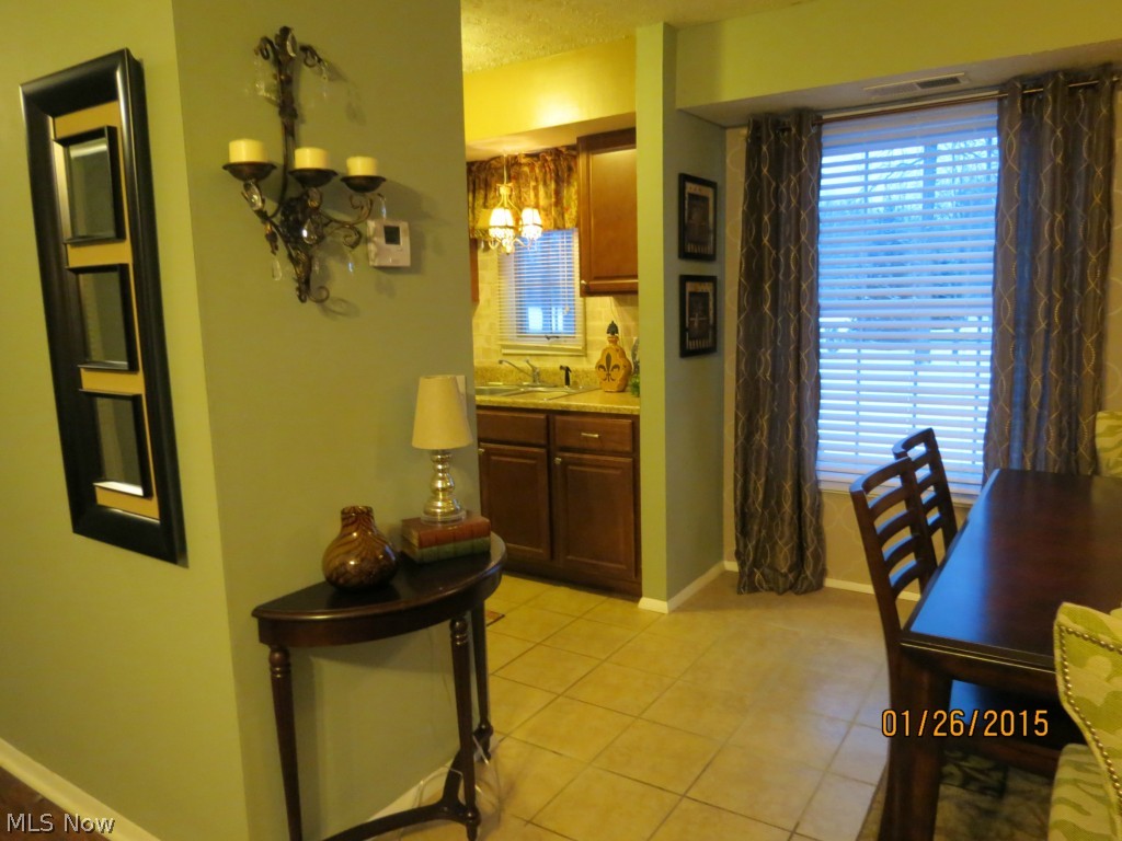 Aurora Shores Condo - Residential