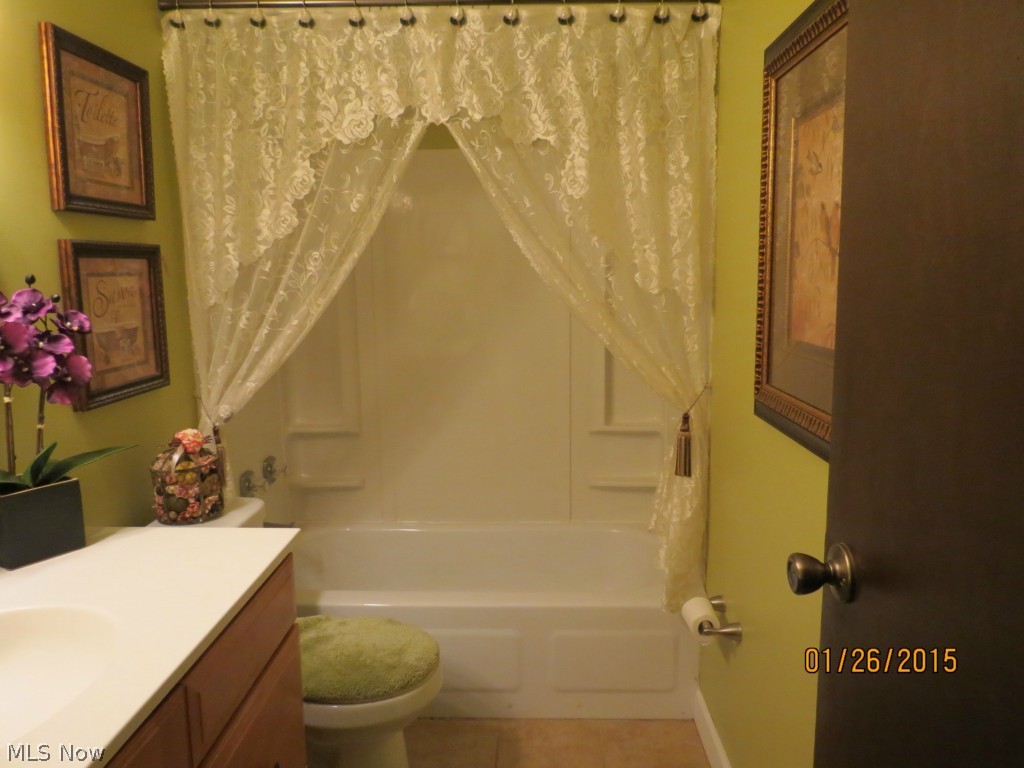 Aurora Shores Condo - Residential