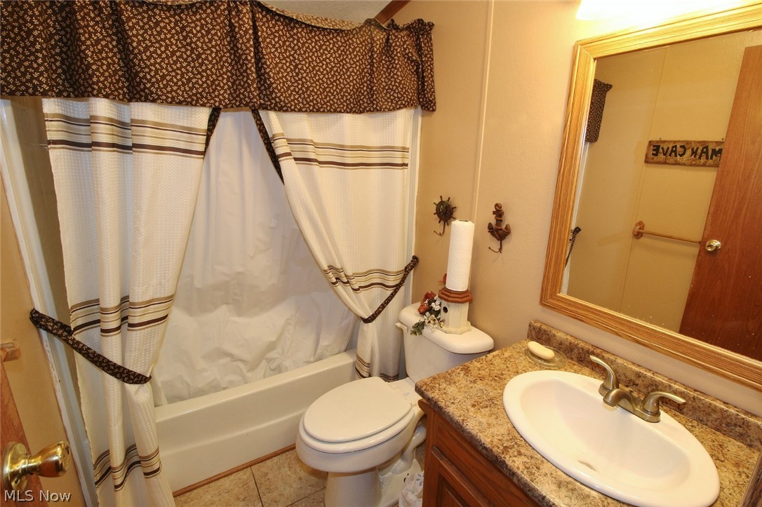 Av Kathie Heights - Residential