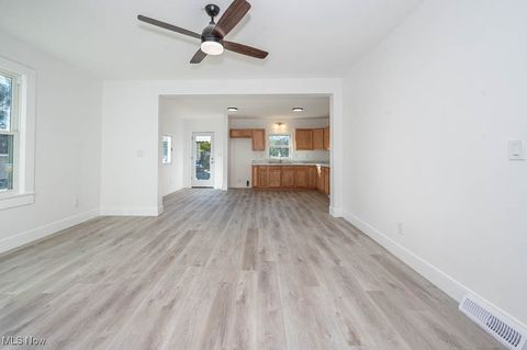 Tiny photo for 385 Park Avenue, East Palestine, OH 44413 (MLS # 5161510)