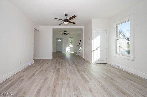 Tiny photo for 385 Park Avenue, East Palestine, OH 44413 (MLS # 5161510)