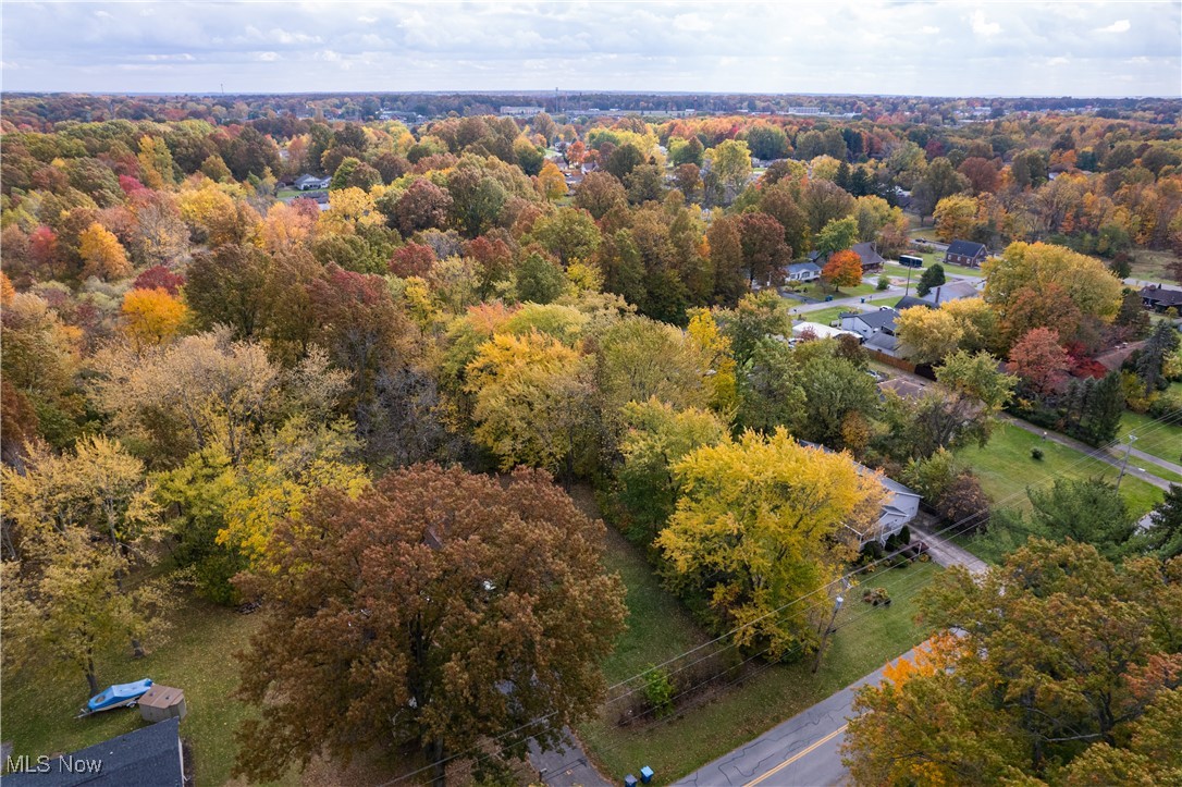 Taylor Avenue, Girard, Ohio image 17