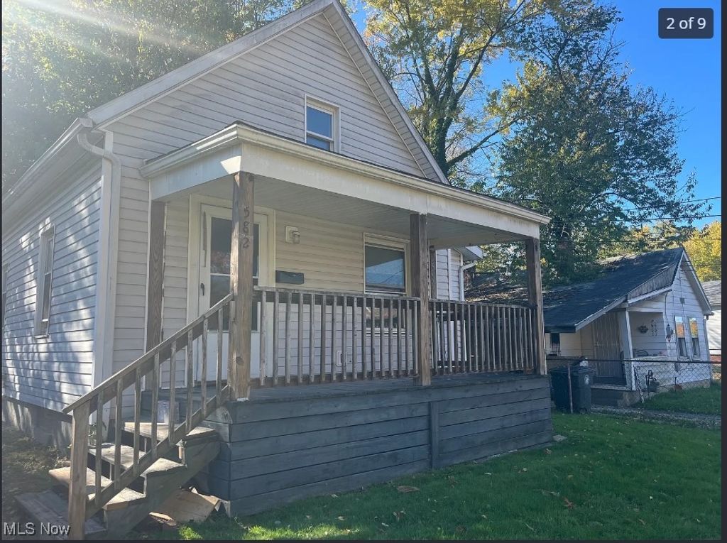 Photo of 582 Corice Street, Akron, OH 44311 (MLS # 5178281)