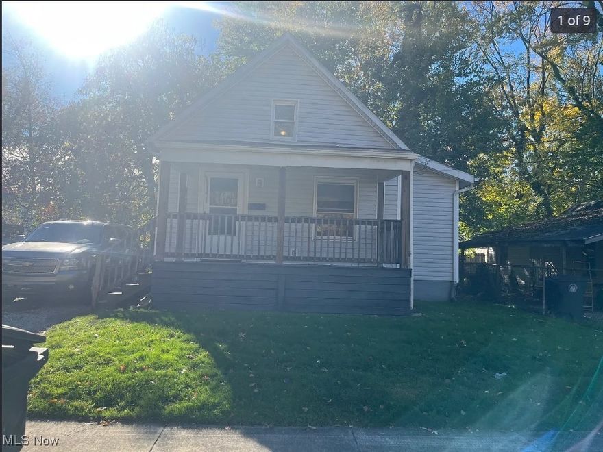 HOUSE AVAILABLE FOR RENT NOW IN AKRON
$900 /month
$900 Security deposit
1 bedroom with a second bedroom more the size of a closet
1 bathroom
Tenant pays all utilities
Call or text to see today!
A pet at owner's discretion for non-refundable pet deposit and pet rent
$50 application fee per adult. Must show 3 x rent as income documented, ID. Criminal and eviction background checks state and national, and credit check.
If approved, security deposit DUE WITHIN 48 HOURS OF BEING APPROVED and units can be held maximum 3 weeks.
CALL OR TEXT TO SEE TODAY
Marketed by Licensed Realtor. We follow all Fair Housing Laws.