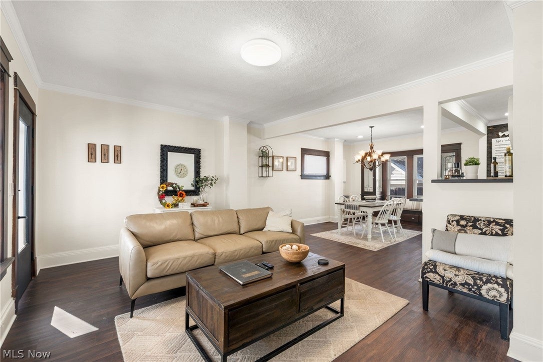 3434 W 122nd Street