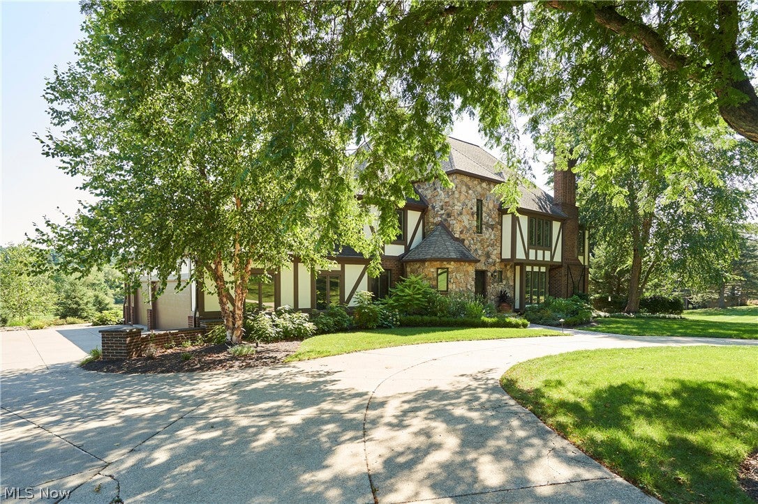 4576 Granger Road
