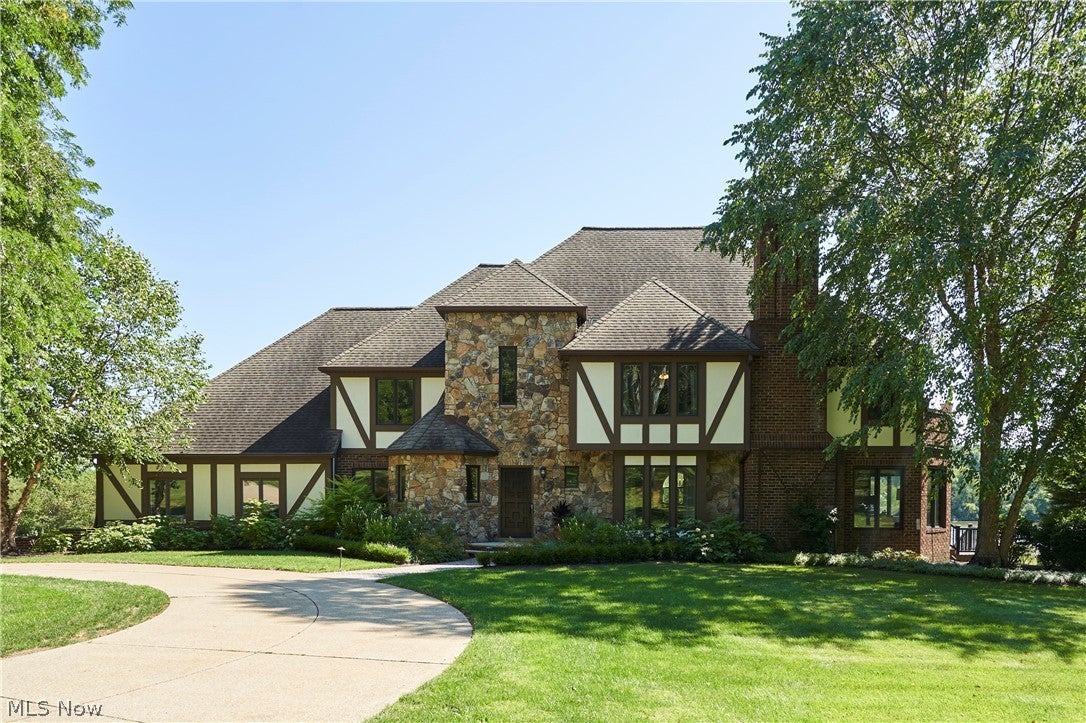 4576 Granger Road