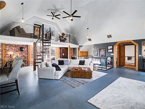 Tiny photo for 37931 Vine Street, Willoughby, OH 44094 (MLS # 5190238)